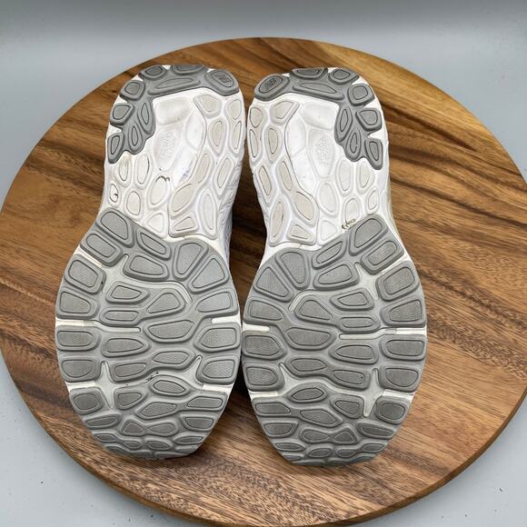 New Balance 860v13 Shoes Womens Size 8D White Fresh Foam Running Comfort Walking - Picture 7 of 8